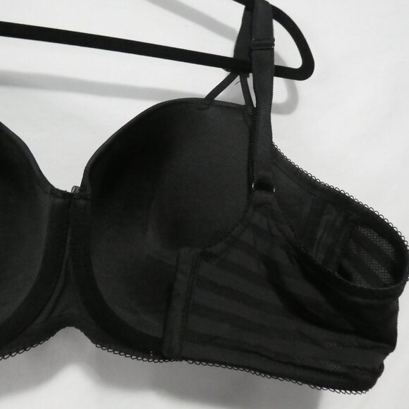 DEESSE LINGERIE | 42 DD | Black and Grey Striped Full Coverage Bra | Underwire - Picture 15 of 16